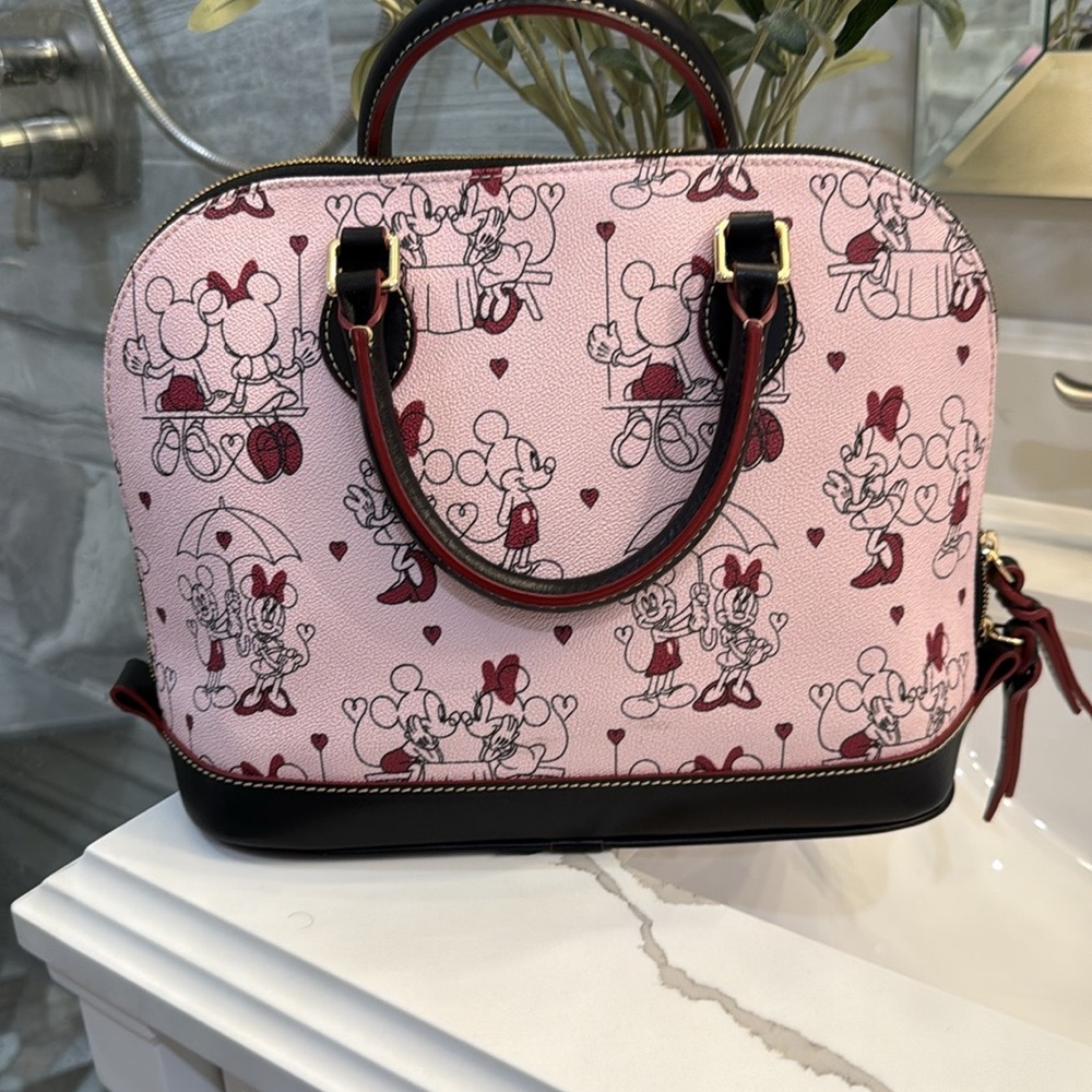 Dooney and Burke Disney Micky & Minnie Satchel, like new. FREE GIFT W/ purchase - Picture 5 of 14